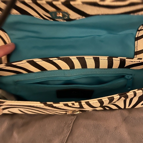 Mini zebra purse - Picture 4 of 6